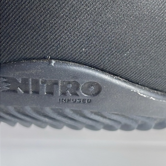 Puma Basketball Shoes Rise Nitro Deandre Ayton 'Domination', men's size 11.5 - Picture 13 of 16